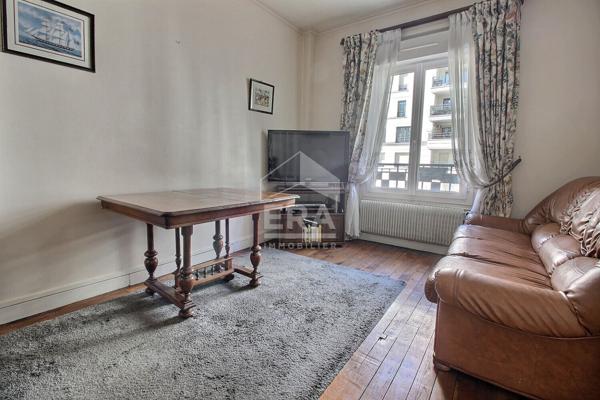 Appartement Mairie de Saint Ouen 3 pièces 54 m2