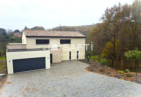 Maison Moderne de 227m² sur une belle parcelle de plus de 1700 m²