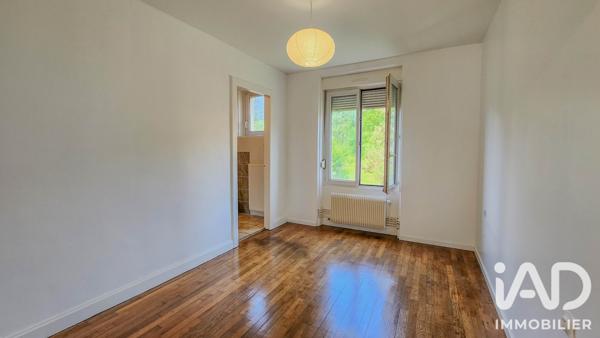 Location appartement 2 pièces 42 m² Ars-sur-Moselle