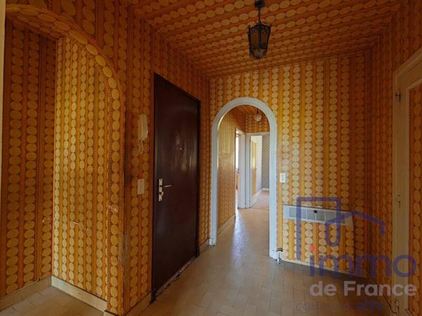 Appartement 4 pièces                                        - 43000 Le Puy-en-Velay Réf : 2834-CIFVFOREZVELAY