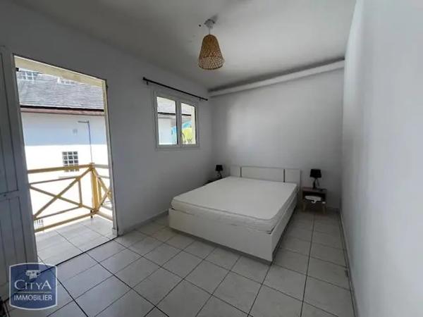 Appartement à louer 3 pièces 90.96m² Saint-Paul (97434)