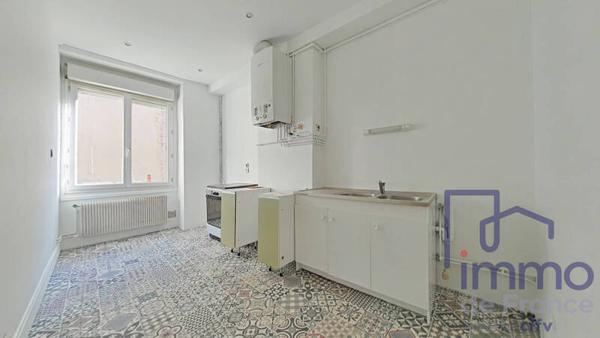 Appartement 3 pièces                                        - 42000 Saint-Étienne Réf : 2679-CIFVFOREZVELAY