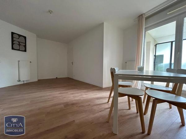 Appartement à louer 2 pièces 45m² Rambouillet (78120)