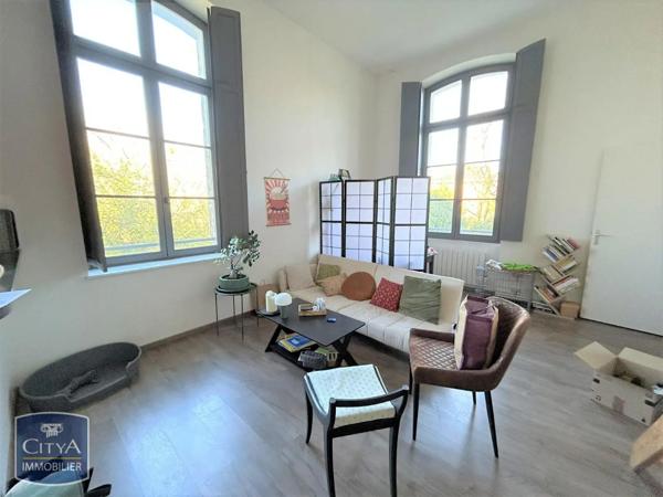 Appartement à louer 2 pièces 46.5m² Laon (02000)