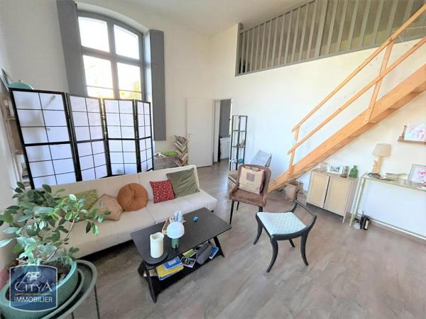Appartement à louer 2 pièces 46.5m² Laon (02000)