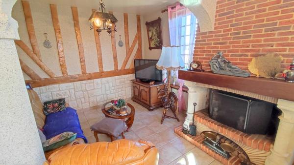 Maison à vendre 7 pièces proche de SAINT VALERY EN CAUX (76) 130 m²- 4 Chambres -1491 m² de terrain- Garage.