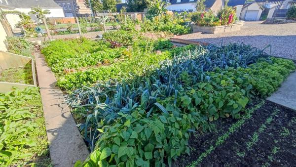 Maison à vendre 7 pièces proche de SAINT VALERY EN CAUX (76) 130 m²- 4 Chambres -1491 m² de terrain- Garage.