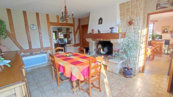 Maison à vendre 7 pièces proche de SAINT VALERY EN CAUX (76) 130 m²- 4 Chambres -1491 m² de terrain- Garage.