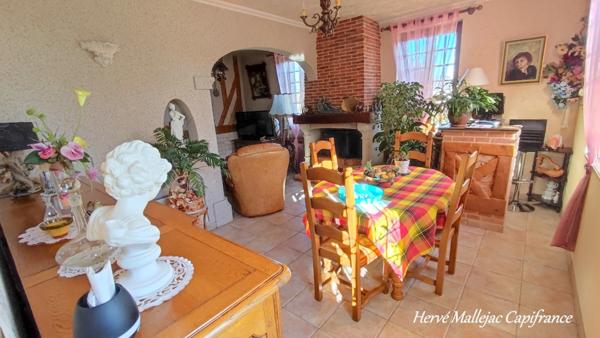 Maison à vendre 7 pièces proche de SAINT VALERY EN CAUX (76) 130 m²- 4 Chambres -1491 m² de terrain- Garage.