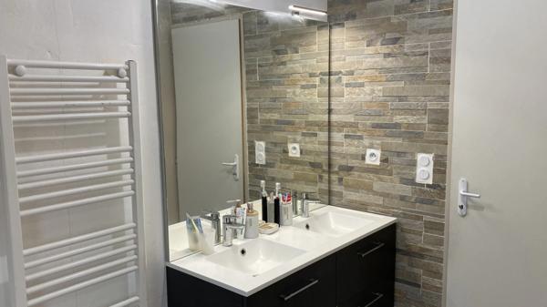 Maison à vendre TOUTRY (21) deux chambres, jardin, dépendances