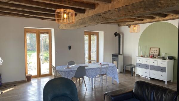 Maison à vendre TOUTRY (21) deux chambres, jardin, dépendances