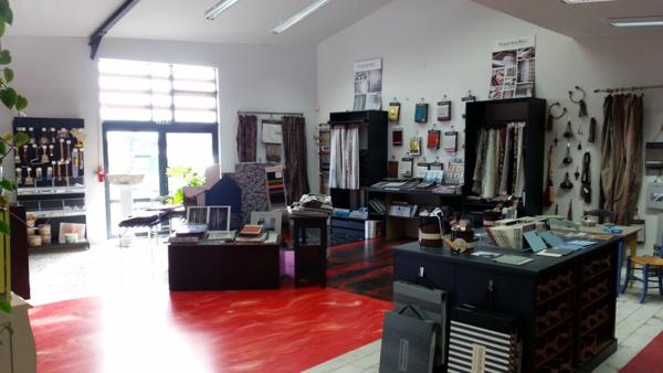 Charente Maritime (17), emplacement n°1 St-Pierre Oléron, A Vendre entreprise générale de rénovation tous corps d'état