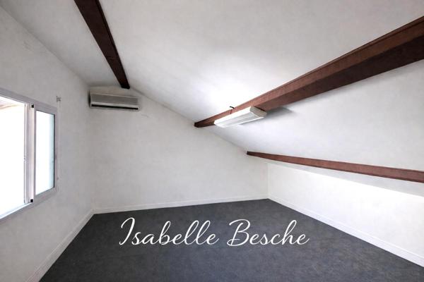 33100 BORDEAUX - LOCAL INDEPENDANT 239 m², patio, grand garage