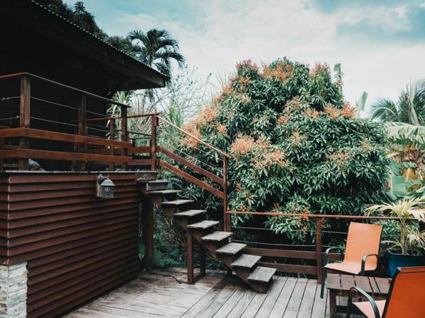 Maison à vendre    7 pièces •  Rivière-Pilote