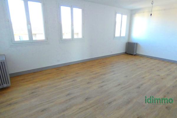 AURILLAC T4 GARAGE Aurillac (15000)