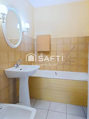 Appartement lumineux en centre ville, vue dégagée.