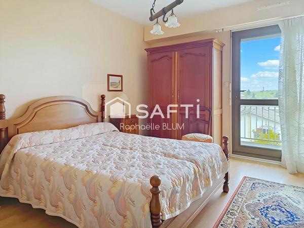 Appartement lumineux en centre ville, vue dégagée.