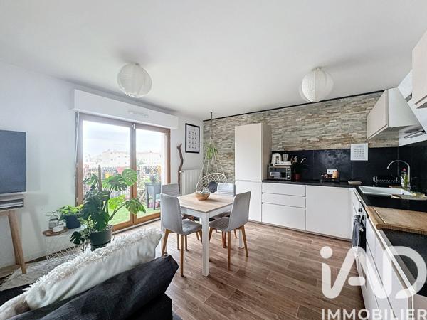 Appartement à vendre 3 pièces 63 m² Saint-Denis