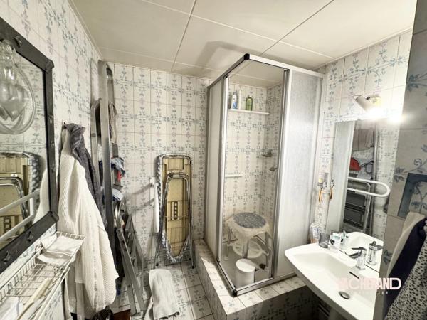 Appartement 145m² trois chambres avec cave et garage