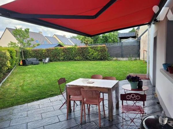  Maison à vendre à Vitré (35500) en Ille-et-Vilaine (35). Quartier BEAUVAIS, à 2 pas du centre ...