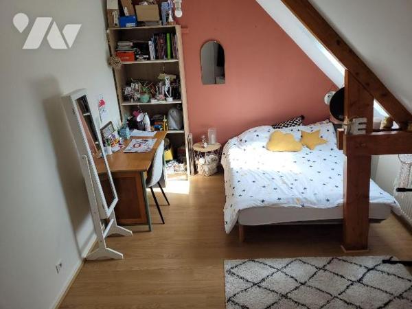  Maison à vendre à Vitré (35500) en Ille-et-Vilaine (35). Quartier BEAUVAIS, à 2 pas du centre ...