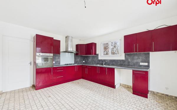 Maison à louer    5 pièces •  Bernay