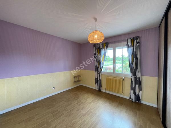 Super pavillon sur une parcelle de 16000m² voir +++