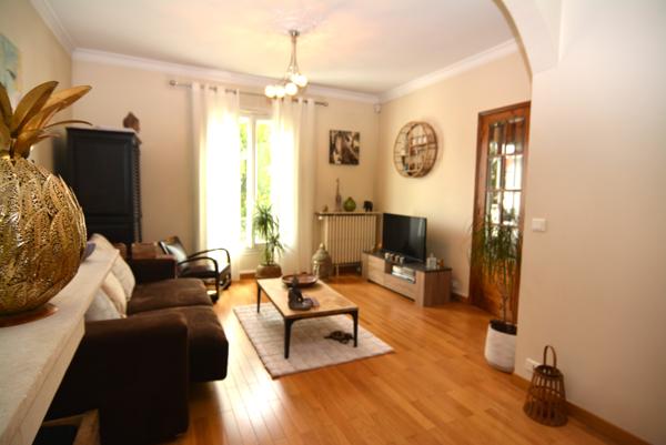 Maison 5 pièces - 81 m² Exclusivité efficity