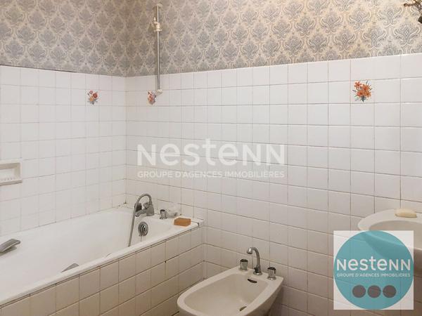 VINEUIL MAISON aménageable en habitation total 85m² - création étage possible. emplacement de premier choix.