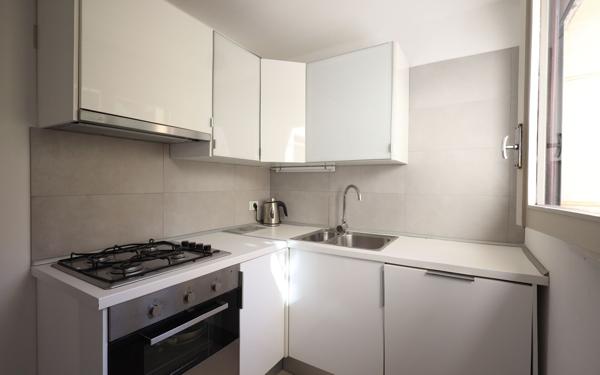 Appartement à vendre    3 pièces • 54 m2 Roquebrune-Cap-Martin