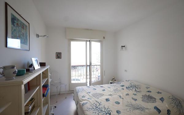 Appartement à vendre    3 pièces • 54 m2 Roquebrune-Cap-Martin