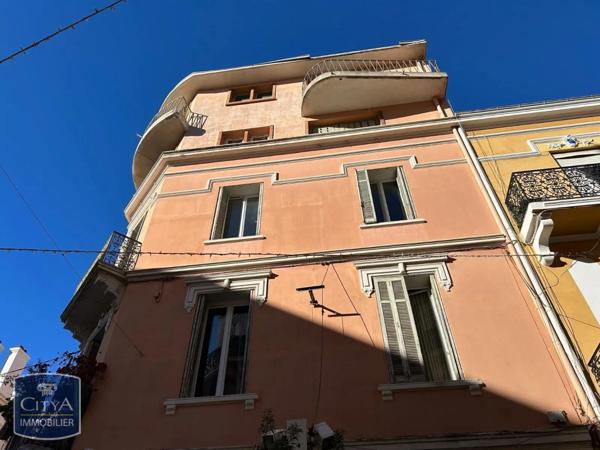 Immeuble à vendre 630m²