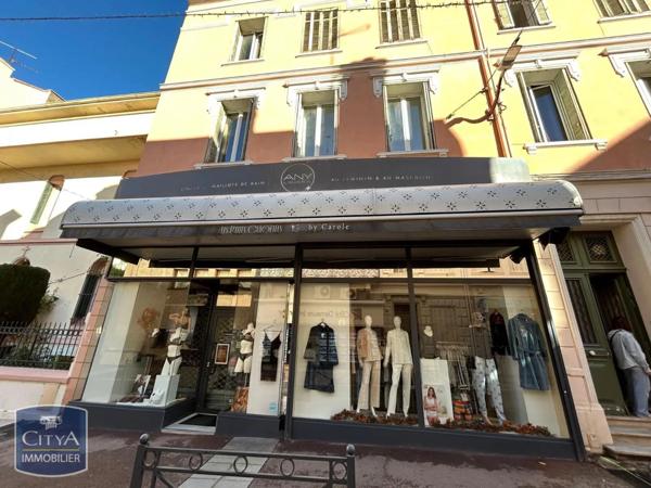 Immeuble à vendre 630m²