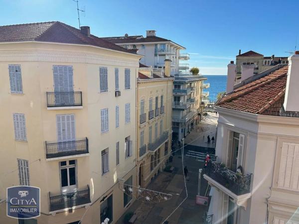 Immeuble à vendre 630m²