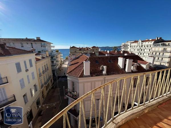 Immeuble à vendre 630m²