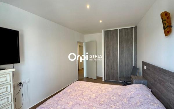 Appartement à vendre    3 pièces •  Istres
