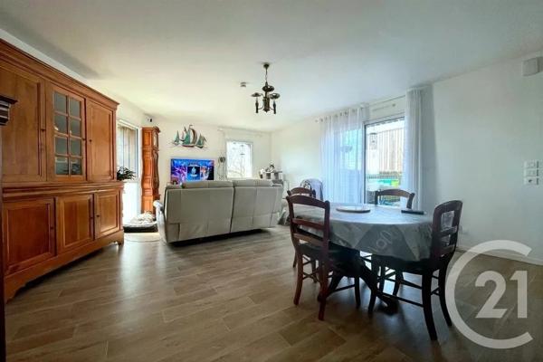 Appartement F3 à vendre  3 pièces - 80,28 m 2   ST AVE  - 56
