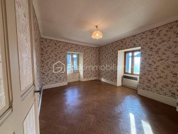 Corps de ferme de 121,20 m²