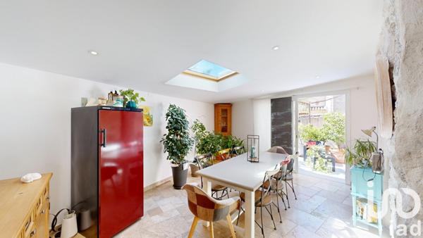 Maison de village 4 pièces de 114 m² à Mérindol (84360)