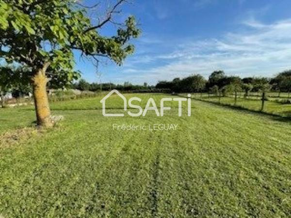 Vaste terrain proche autoroute A4 A35 et zone d'activité