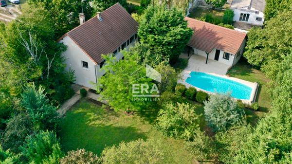 MAISON BOURGES 7 PIÈCES 180 M²