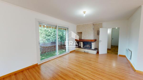 MAISON BOURGES 7 PIÈCES 180 M²