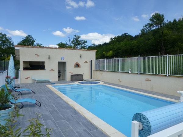 Maison sur sous-sol à Port Sainte 4 pièces principales