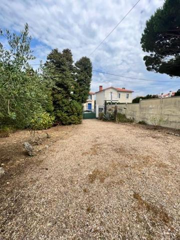 Saint-Georges-de-Didonne (17110) 

EXCELLENT EMPLACEMENT