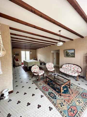 Saint-Georges-de-Didonne (17110) 

EXCELLENT EMPLACEMENT