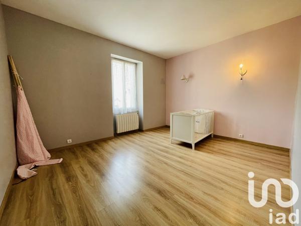 Maison à vendre 9 pièces 215 m² Mérigny