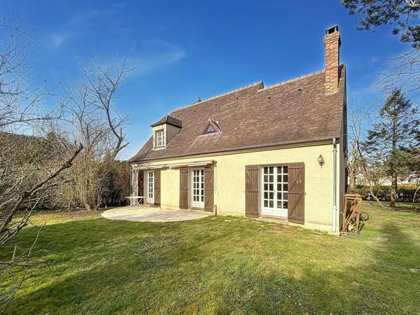 Maison familiale dans un domaine recherché proche de la gare