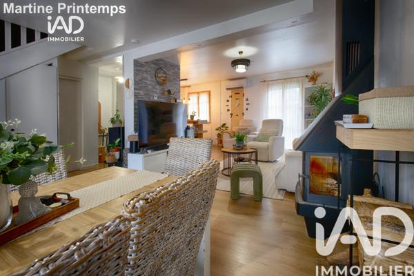 Maison à vendre 8 pièces 141 m² Courlon-sur-Yonne