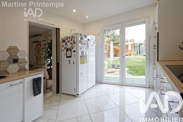 Maison à vendre 8 pièces 141 m² Courlon-sur-Yonne