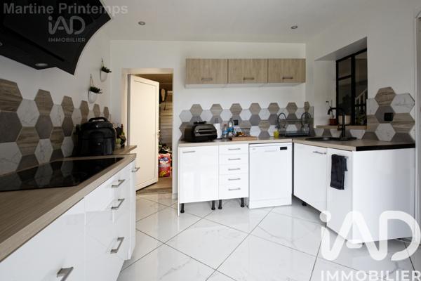 Maison à vendre 8 pièces 141 m² Courlon-sur-Yonne